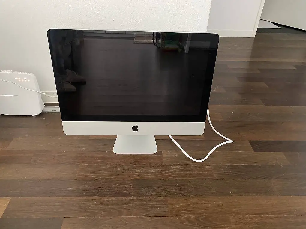 iMac Modell Mitte 2011 - 21,5 Zoll