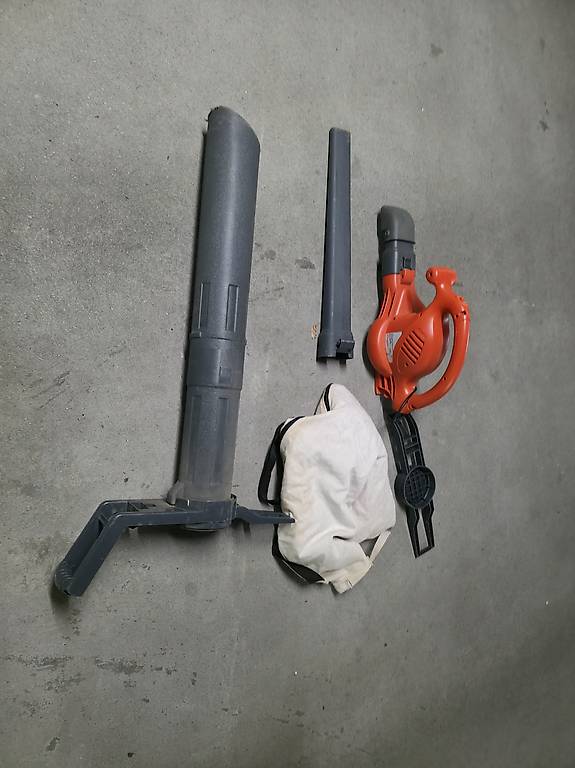 Laubbläser oder Sauger