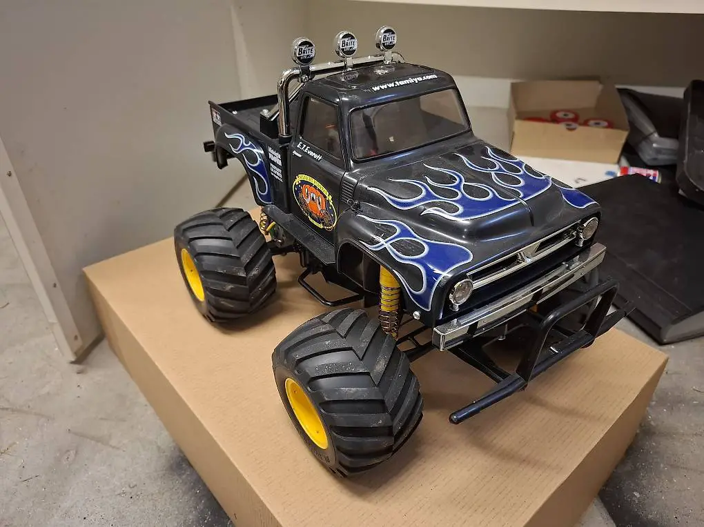 Tamiya Midnight Pumpkin zu verkaufen
