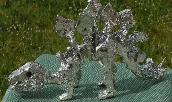 Saurier 1/4 - Stegosaurier Skulptur