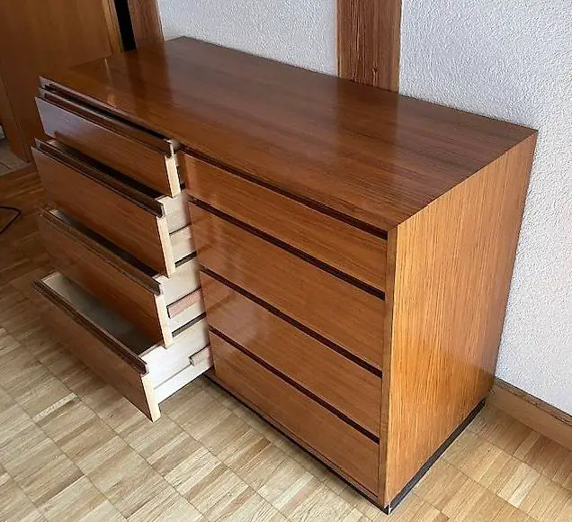 Schlafzimmermöbel Nussbaum