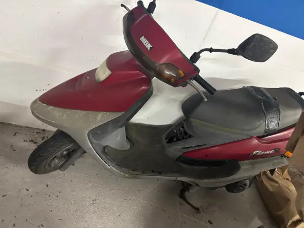 Ersatzteilspender, MBK XC 125