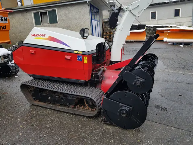 YANMAR, YSR2730, Kommunaldienst