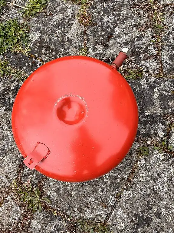 Zu verschenken: Expansionsgefäss