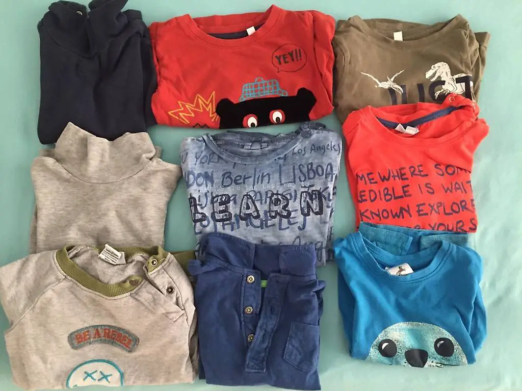 Kleiderset für Jungs Herbst/Winter Grösse 86/92