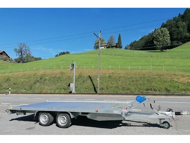 VARIANT, PL3500, Autotransport/Abschlepper