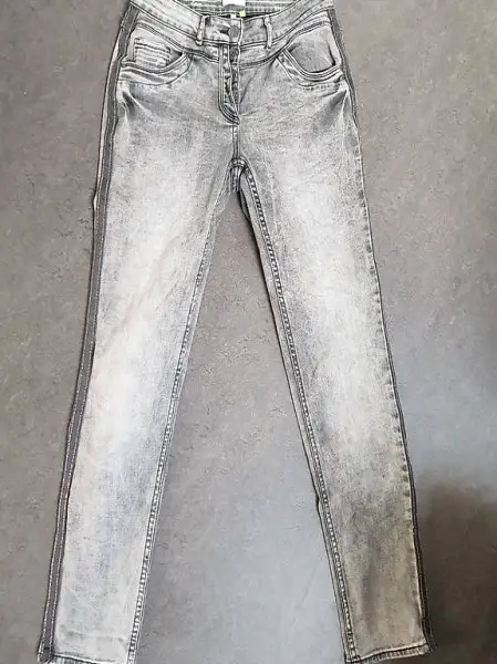 Neue Jeans mit silberstreifen, Gr. 38/40 Stretch, grau