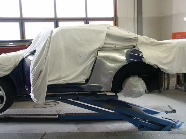 Karosseriespengler / Karosseriebauer / Fahrzeugschlosser