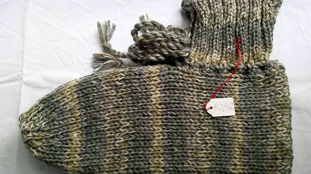 Handgestrickte Bettsocken Grösse 40/42