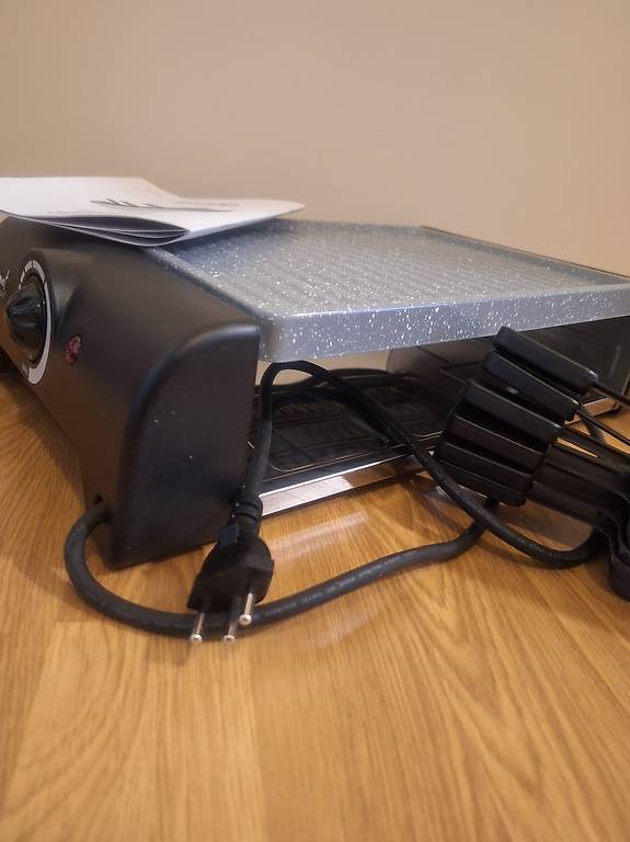 Elektrischer Raclette +Grill Temperaturregler 6Personen Neu