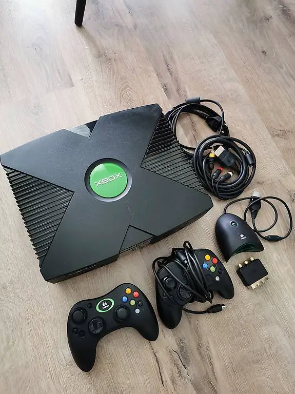 XBOX Spielkonsole | funktioniert und gesäubert