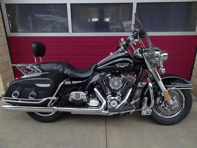 harley-davidson flhrc 1690 road king classic