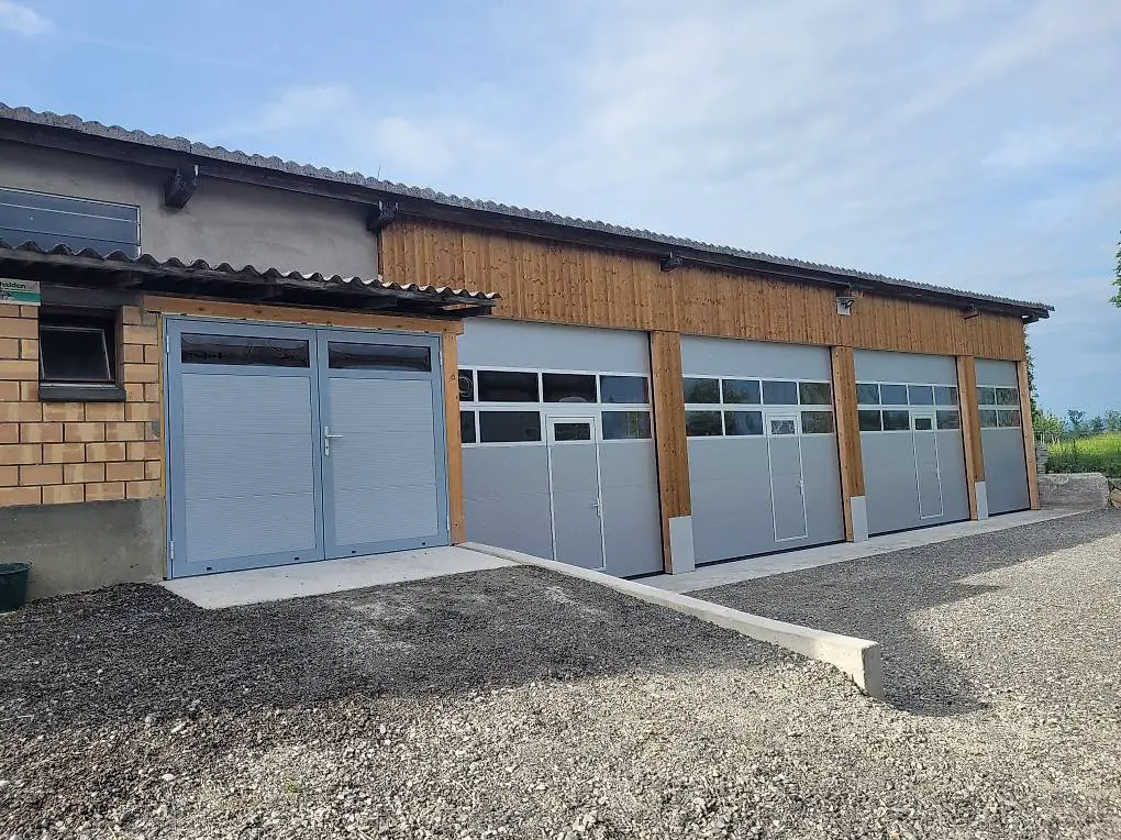 Lagerräume/Einstellplätze zu vermieten