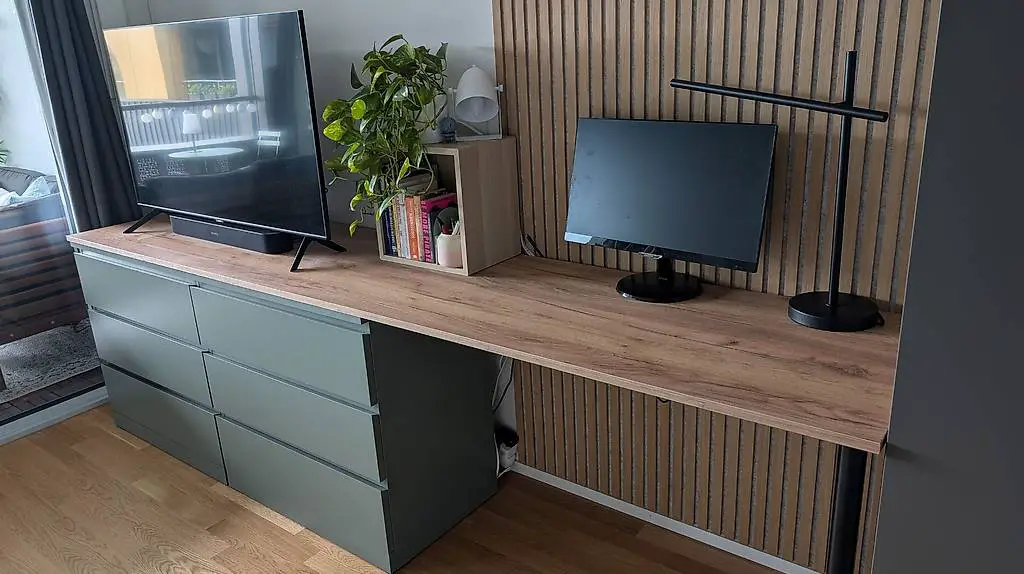 Massgefertigte 280cm Holztischplatte