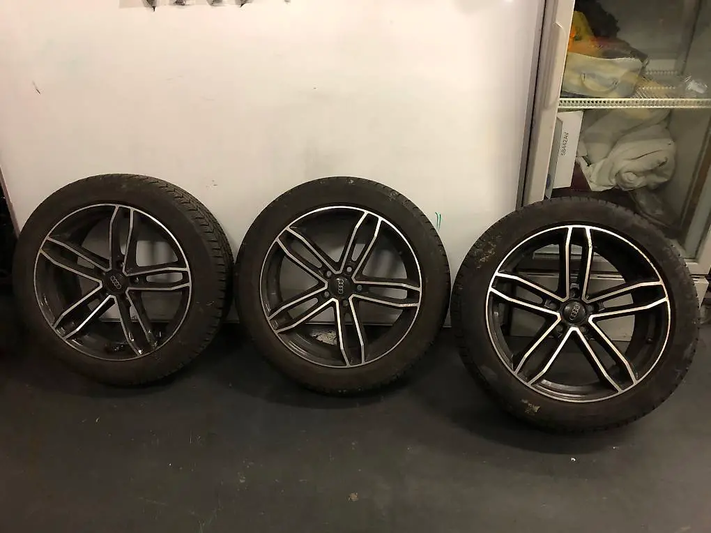 Audi A6 3.0 Alufelgen 3 stück.