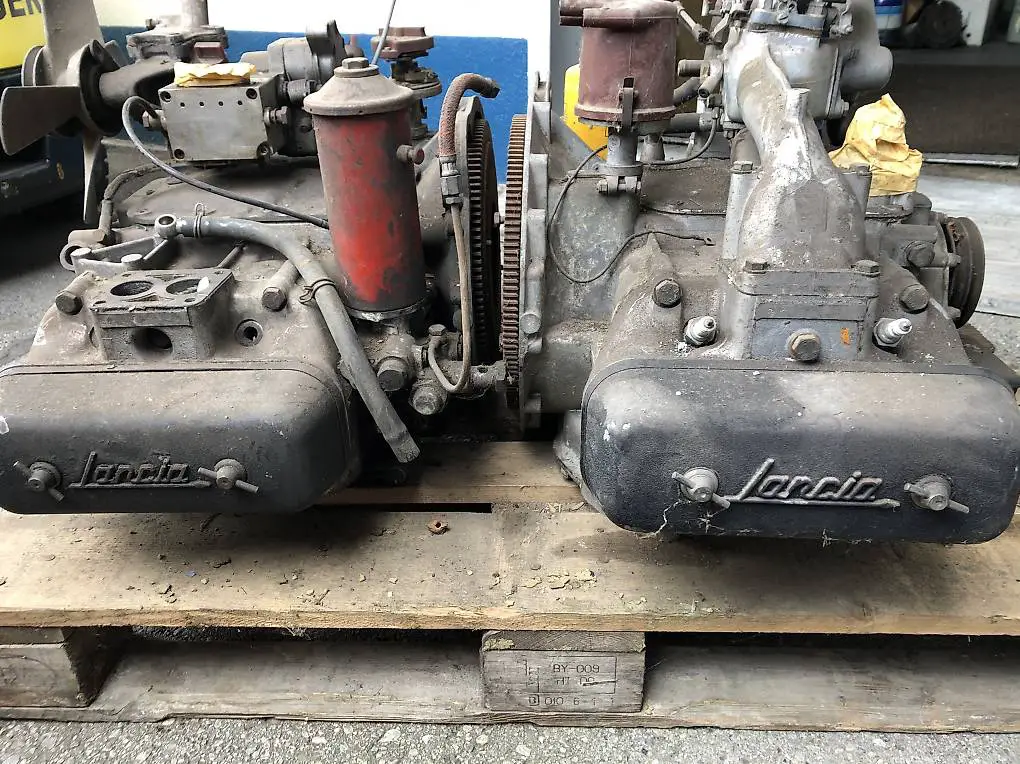 2x Lancia Flavia Motor