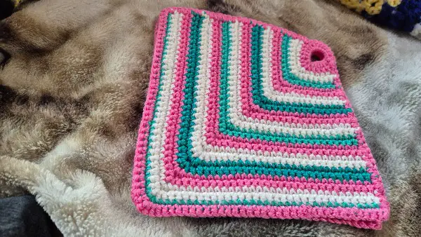 Topflappen gehäckelt