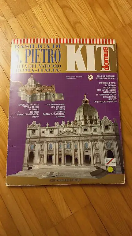 Modelbausatz aus Karton, Domus Kit