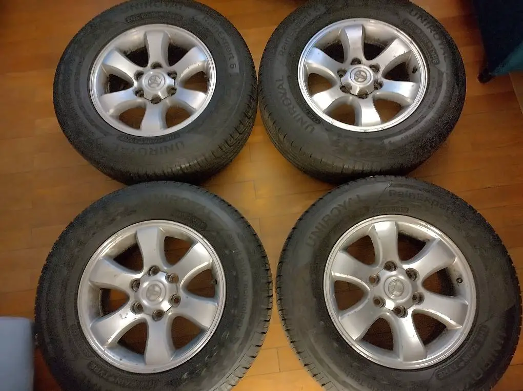 TOYOTA Land Cruiser Original Alufelgen mit Sommerreifen