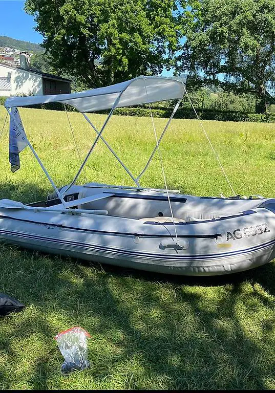 Prowake Schlauchboot mit Elektromotor