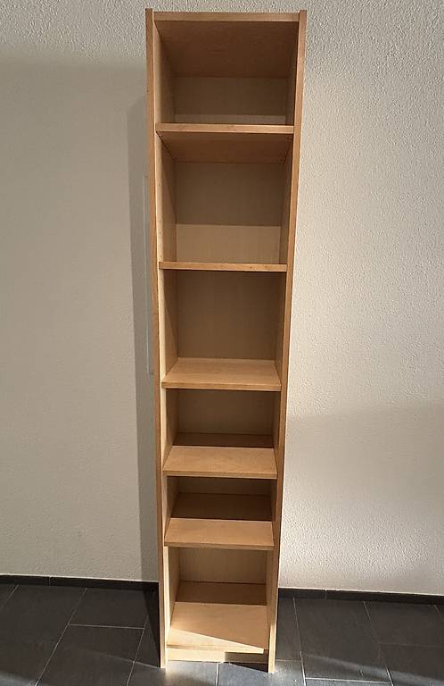 Holzregal gratis