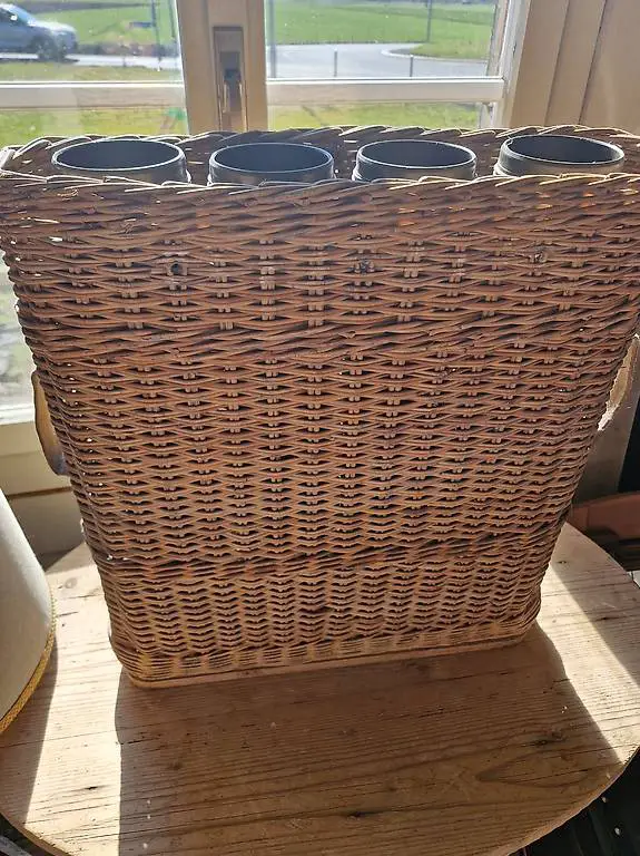 Schirmständer Militär Deko Munition Korb SF