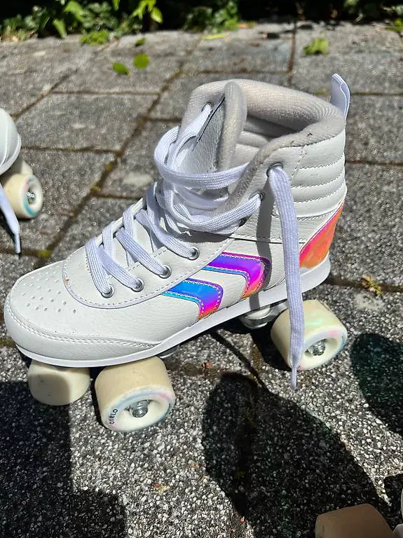 Rollschuhe neu Grösse 36