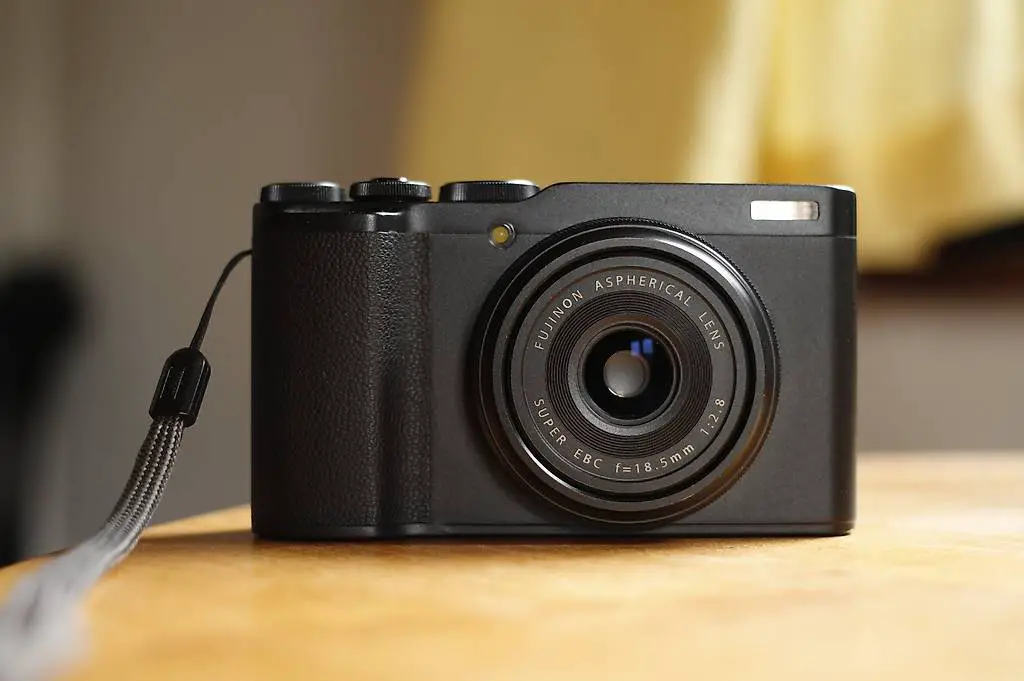 Fujifilm XF 10 in Top Zustand