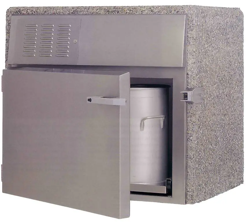 Kühlzelle - Beton & Edelstahl