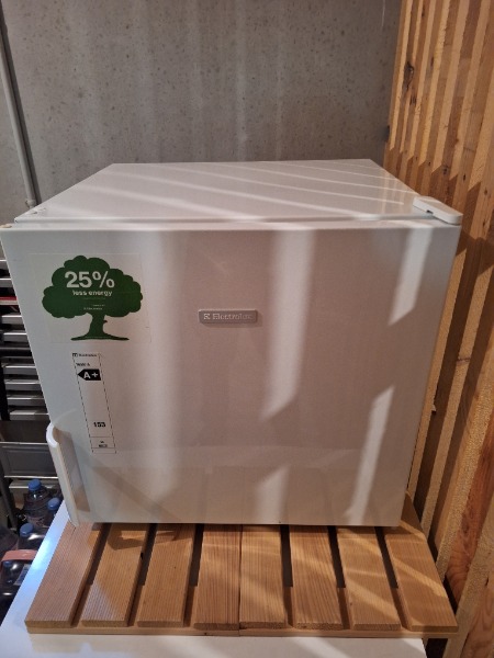 Gratis abzugeben, Electrolux Gefrierschrank, TG 05010, 50Liter.