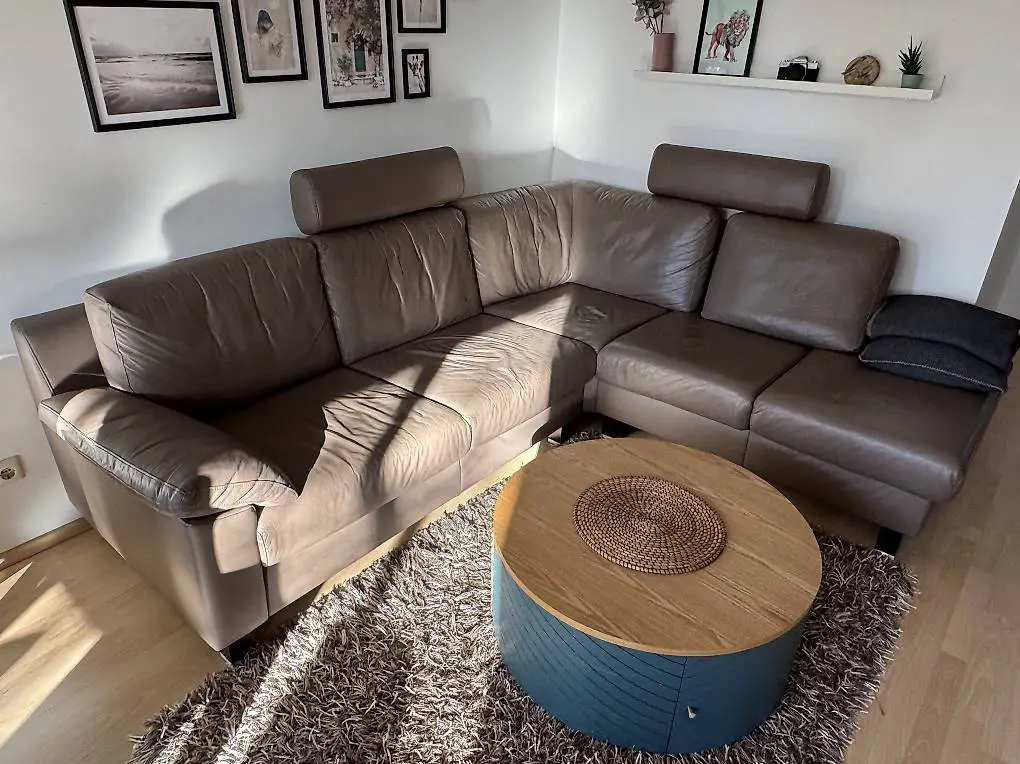 Gepflegte Eckcouch Echtleder 250x213cm