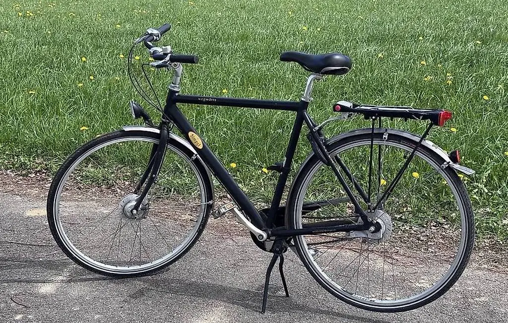 Wegwärts von Simpel, Stadt Velo Klassiker