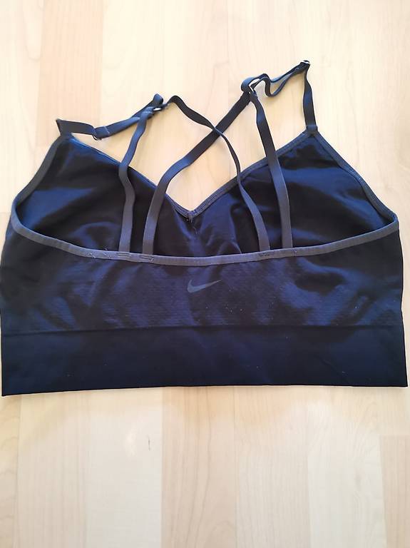 Nike Sport BH schwarz Dri-Fit GrM