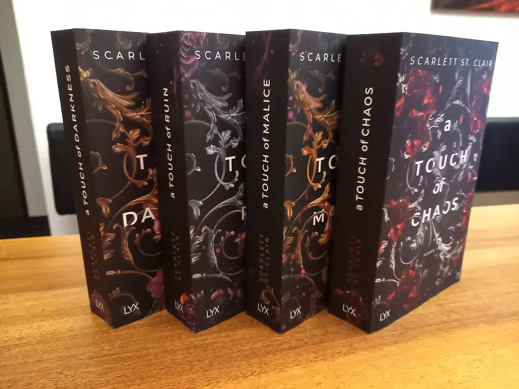 Touch of Darkness Buchreihe / BookTok-Empfehlung