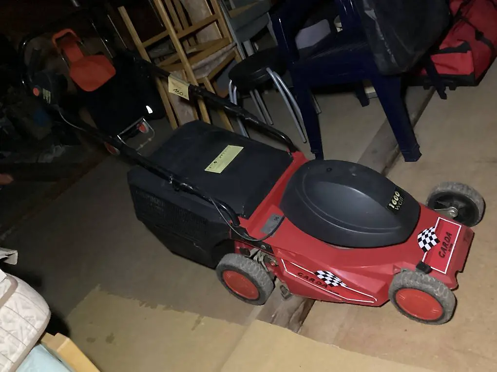 Elektro Rasenmäher 46 cm verkaufen.