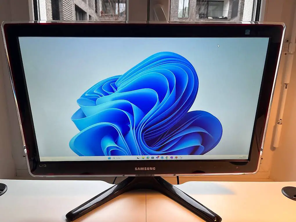 Samsung SyncMaster BX2335, 23" TFT, LED, DVI-D, schwarz 1920