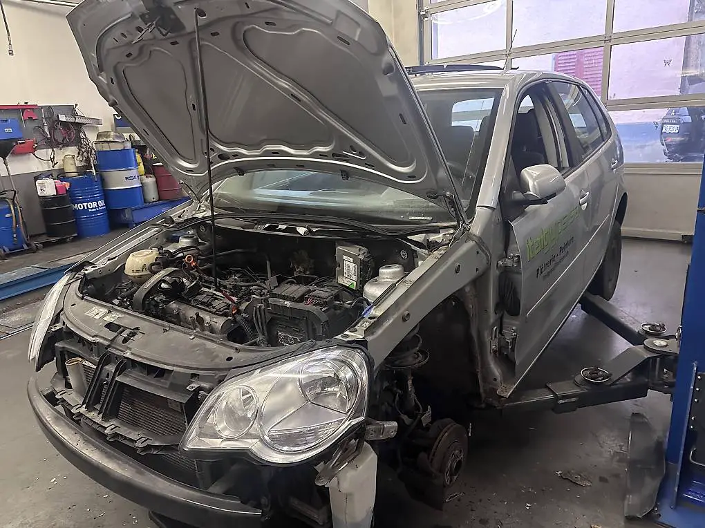 VW Polo 9N2 1.4 Teile