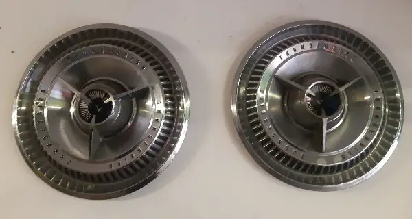 Raddeckel für Ford Thunderbird Nr.2526