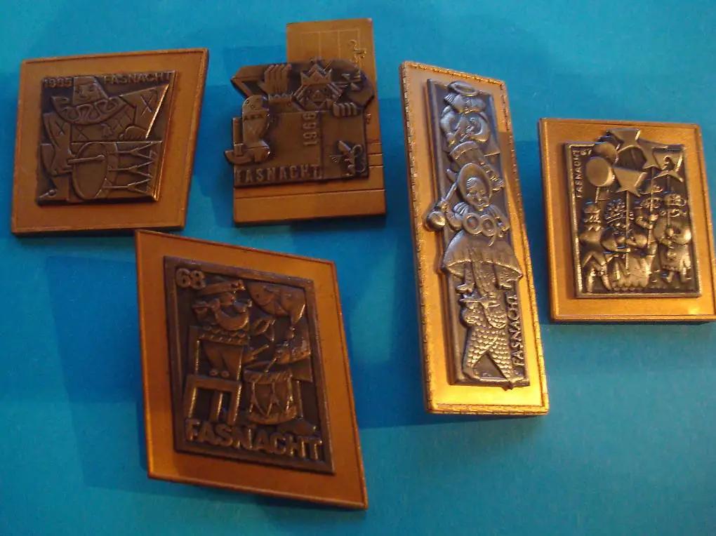 Plaketten Gold 1965-1966-1967-1968-1969