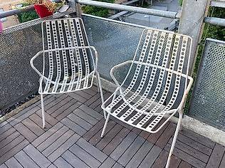 Zwei Vintage Stühle