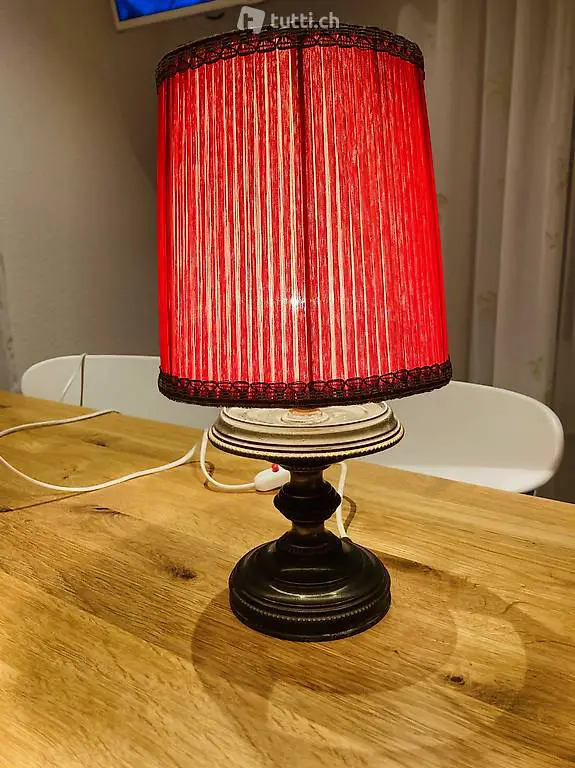 Tischlampe ca. 100 Jahre alt.