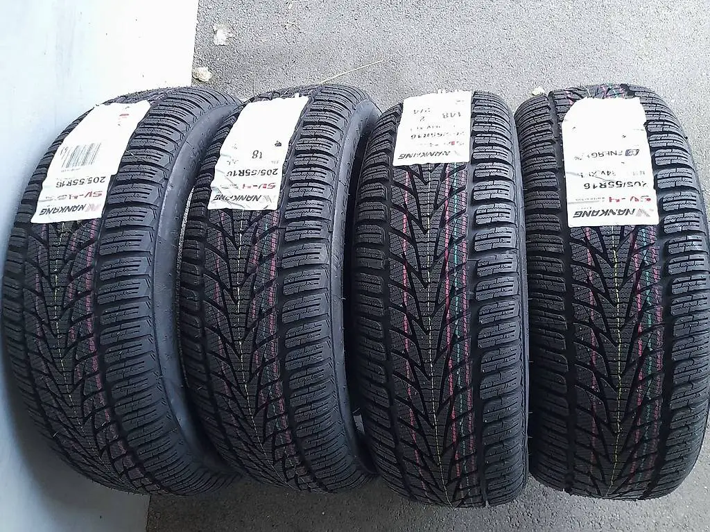 4 Stück neue Winterpneu 205 55 R16, Nankang 205 55 16, XL