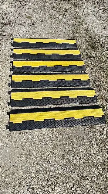 6 x Canaux routier de protection de câbles extérieur