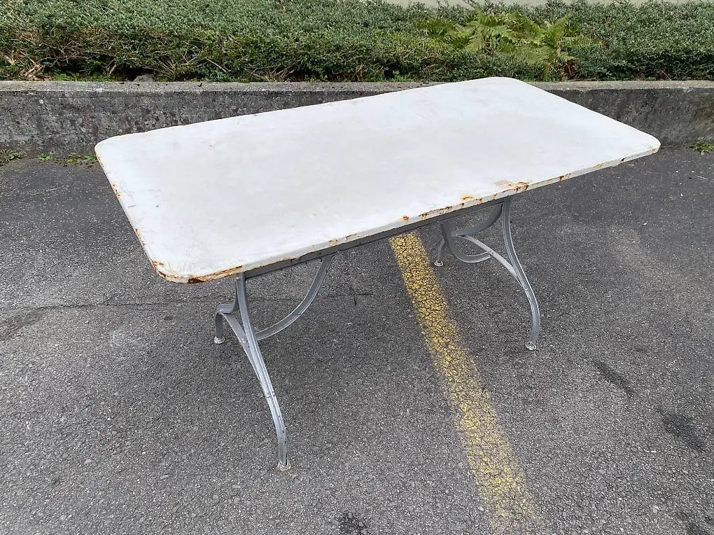 Grosser Jugendstil Metall Gartentisch Vintage shabby chic