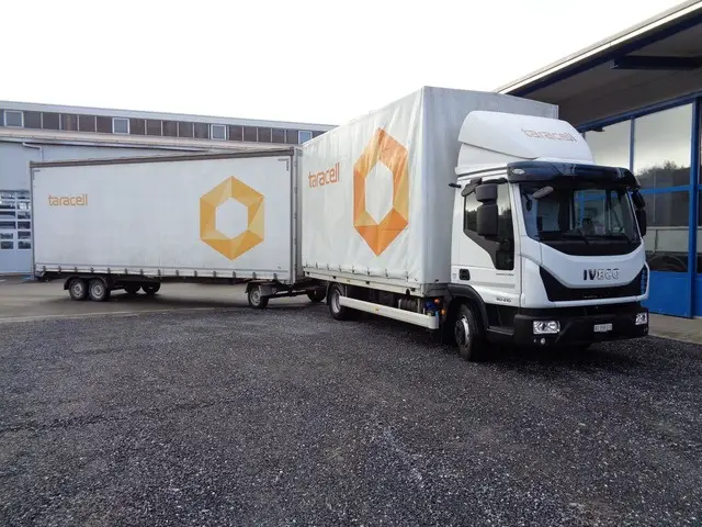 IVECO, EuroCargo 80E21 FP, Brücke-Verdeck