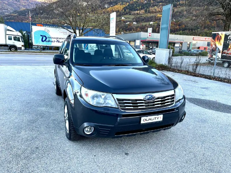 SUBARU Forester 2.0X Advantage Automatic