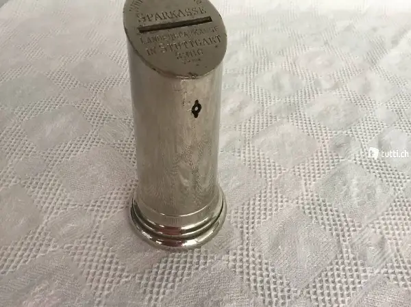 Antikes Bank Kässeli