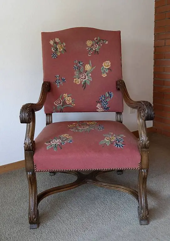 Antiker Polstersessel