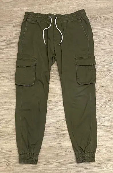 Pier One Cargohose khaki