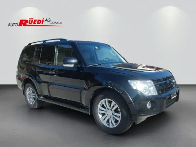 mitsubishi pajero 3.2di-d instyle